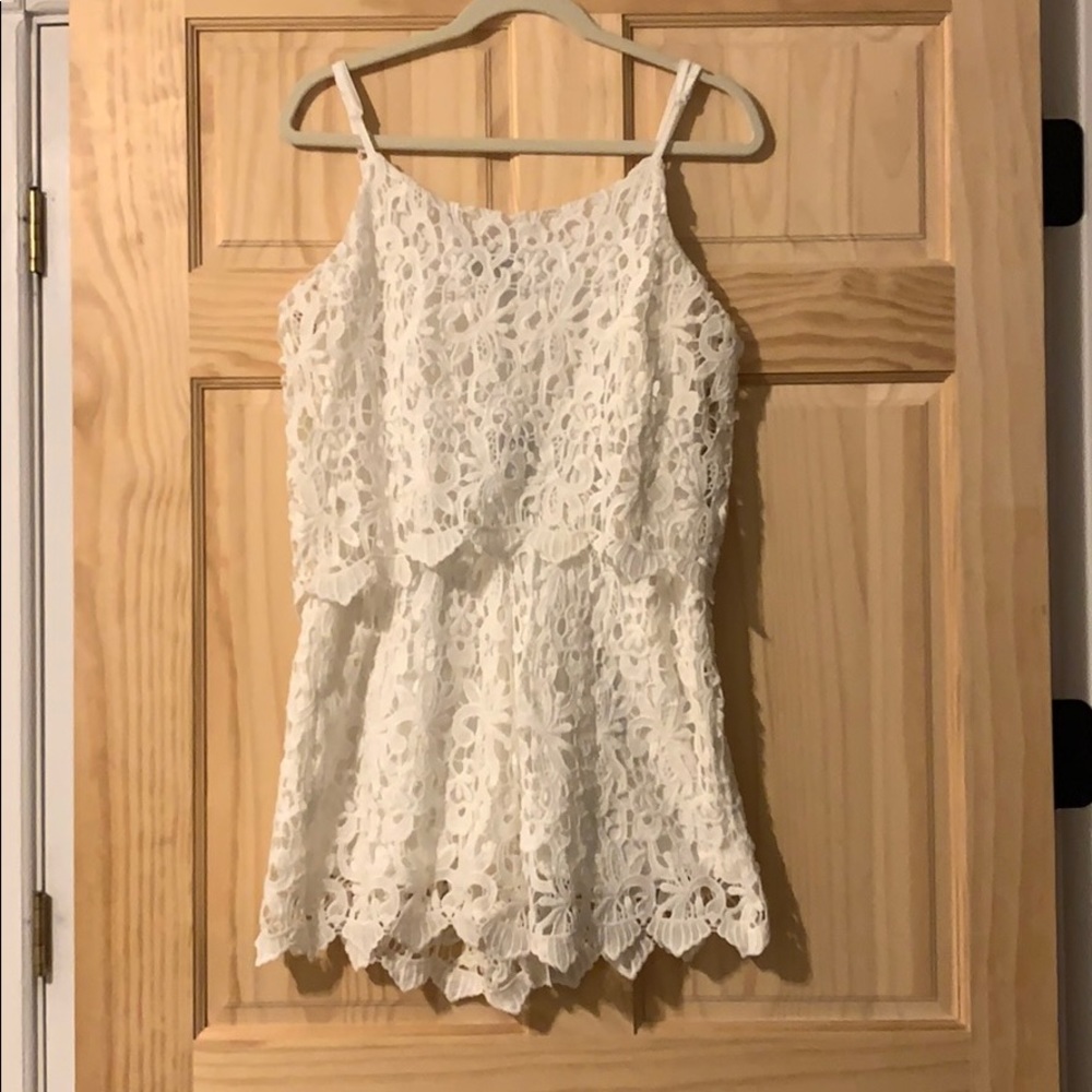 White lace romper never worn